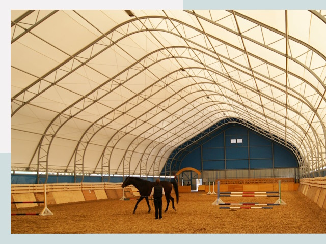 Строительство конных манежей в Славгороде